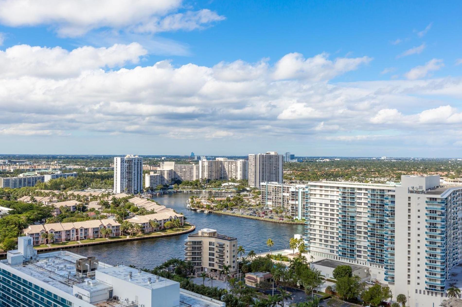 Ocean View 1 Bed On The Beach 19Th Floor Hollywood Hallandale Beach Esterno foto